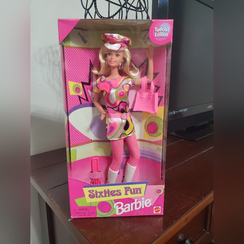 Sixties Fun Barbie Doll - Pink and White